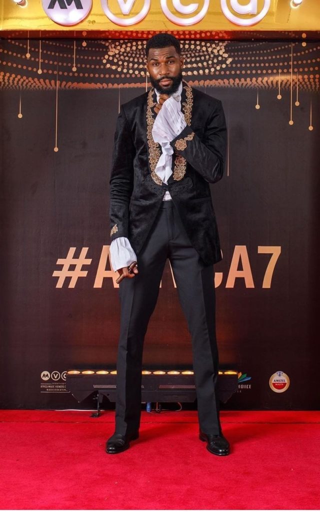 Mike Edwards Amvca outfit