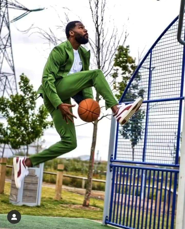 Mike Edward birthday